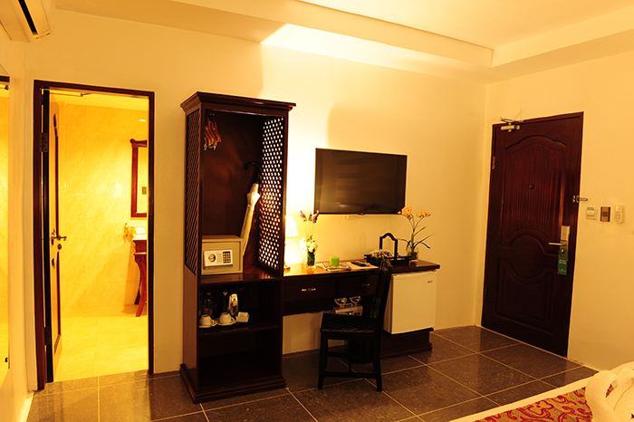 booking btn