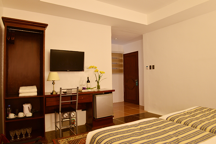 booking btn