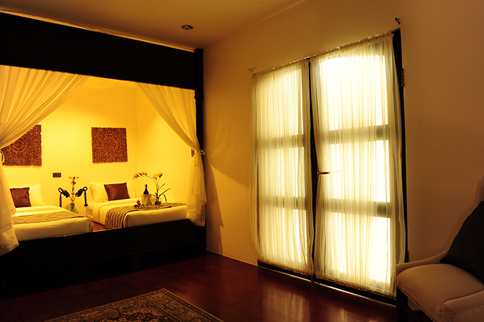 booking btn