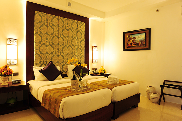 booking btn